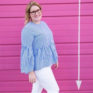 Meet your Posher, Claire